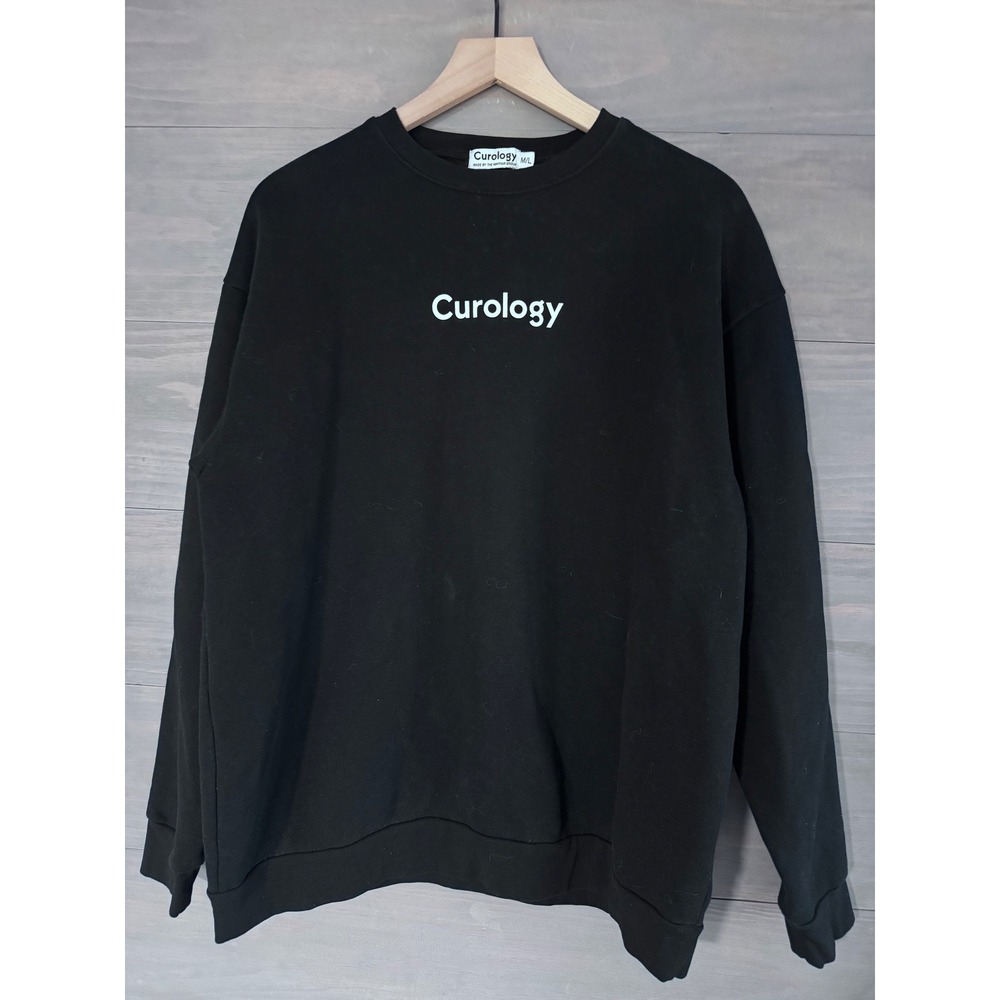 The Mayfair Group Curology What Makes You Unique Crew Neck Sweatshirt Size‎ M/L